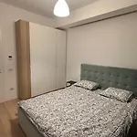 Apartament Warm 1 *