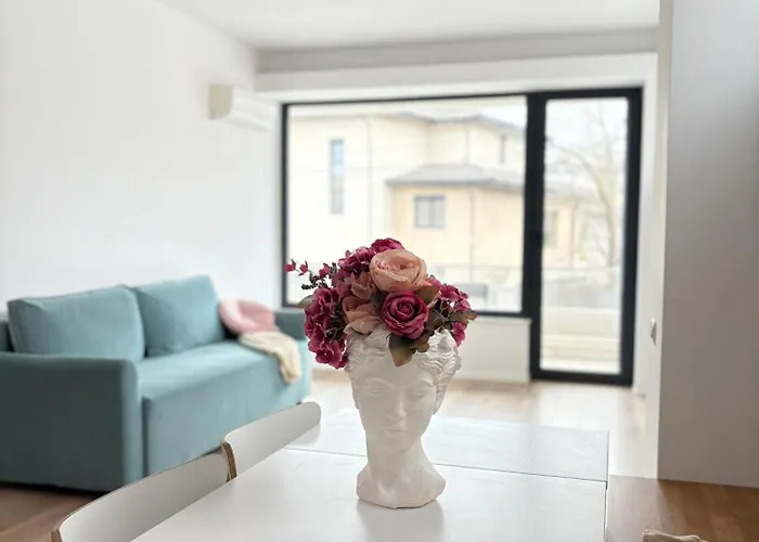 Warm 1 Apartment Bucharest