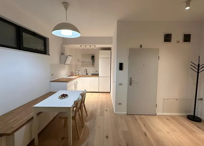 Warm 1 Apartment *